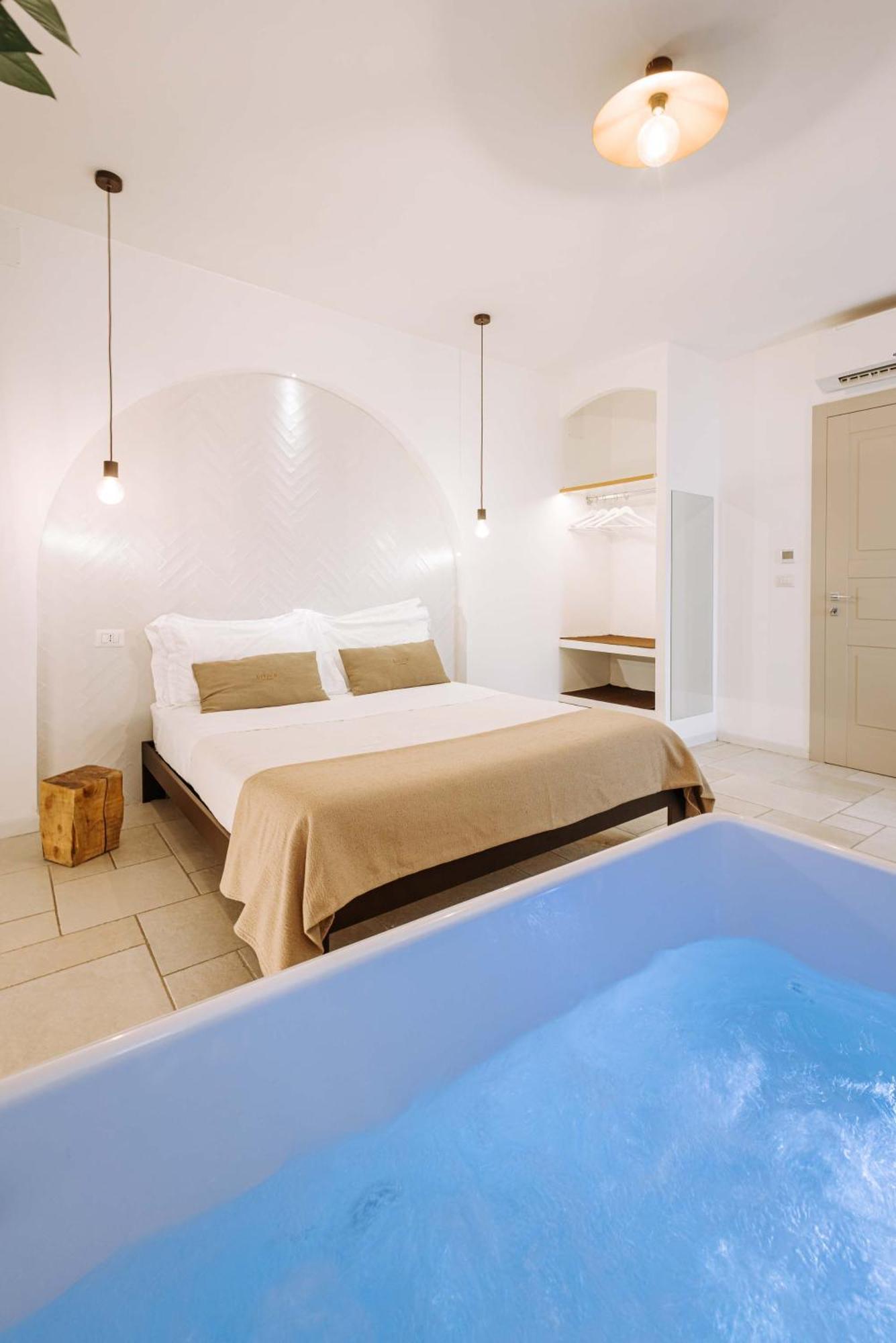 Dirium - Exclusive Rooms Monopoli Exteriér fotografie